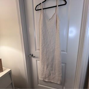 H&M Fuzzy Knit Dress in Crème- M